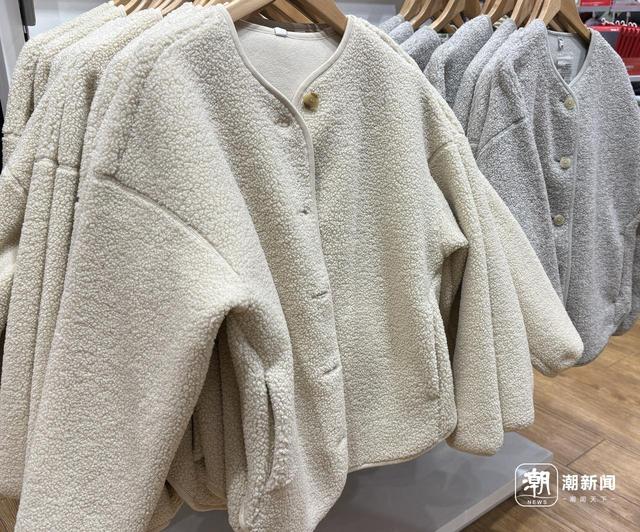 “一身塑料过冬”引热议，潮新闻记者走访发现聚酯纤维无处不在，专家解惑