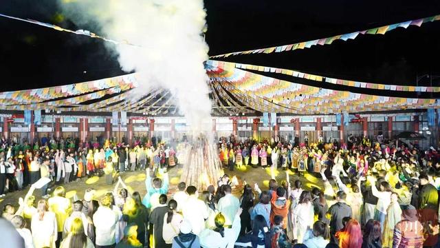 熊猫粪便“变形记”，宝兴暑期文旅玩出绿色新花样