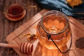 野生蜂蜜更“绿色”更有营养？真相是......图片