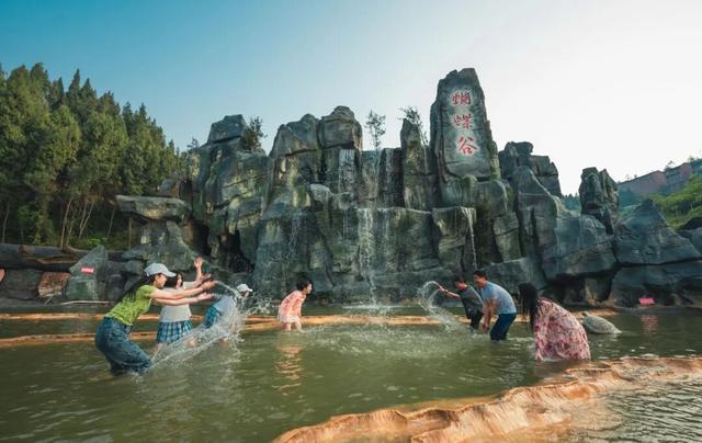 就在达州耍秋假！多个景区官宣：免票、半价