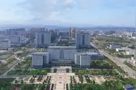 江西上饶：首次使用住房公积金贷款购房可贷80万元，三孩家庭额度再上浮20%图片