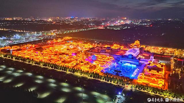 山东乐陵：文旅消费热 影城人气旺