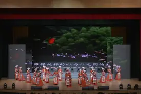 以赛赋能！贵州轻工职院唱响技能之歌，表彰优秀人才图片