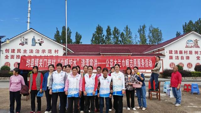 看，丹江口水库中央这幅“水墨长卷”！