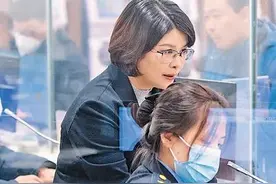单杏花：12306背后的“最强大脑”被授予“时代楷模”称号！| 人物图片