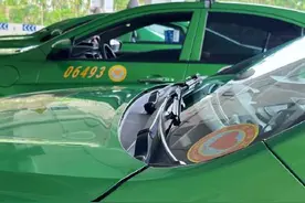 招手即停，成都公交首批移动AED上线！图片