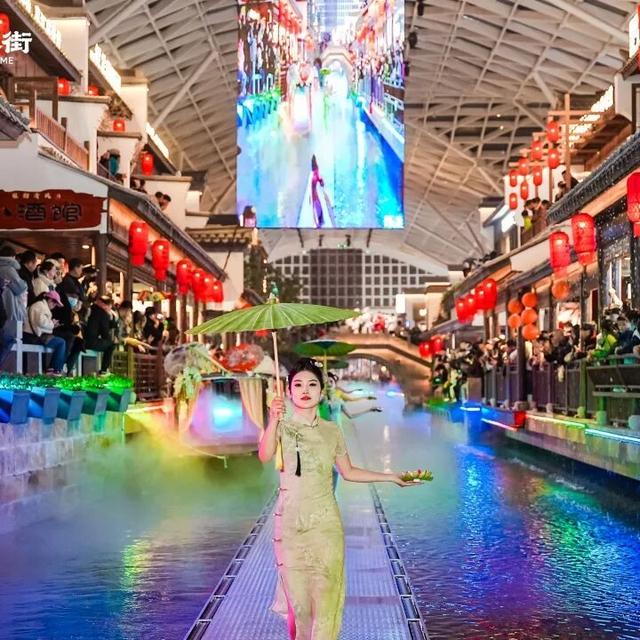 从“一次性打卡”到“反复回访”：江南水街的长尾吸引力在哪里？