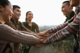 你有自己的“搭子”吗？为啥越来越多的人喜欢“找搭子”？图片