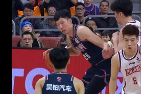 琼斯半场砍23分，助浙江稠州金租男篮客场赢广东，五连胜迎新年图片