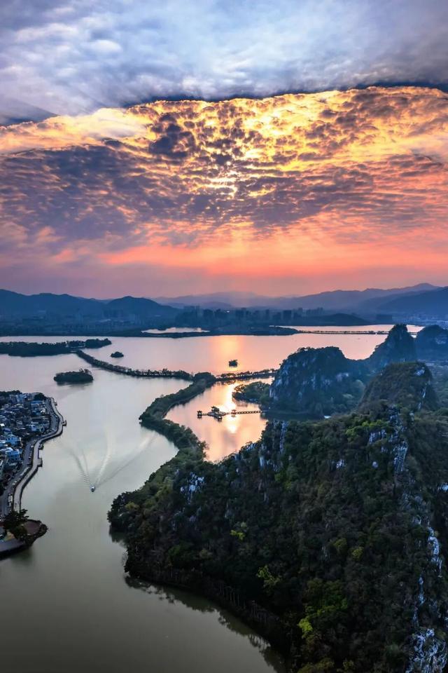 星湖秋冬推介会亮相！深圳、香港市民纷纷点赞