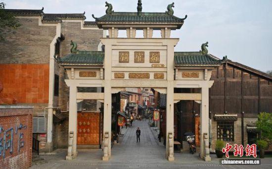 海外媒体探访长沙铜官窑 感受千年窑火传承