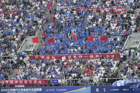 “苏超”爆火之后，如何串起单场观众3万人的区域经济联动图片