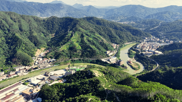 闽之福地 清韵山水 | 梅溪镇钟石村：闽清“后花园”绽放乡村振兴新画卷