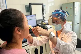中西医结合疗法对症处理，因花粉导致过敏性鼻炎的王女士告别“坐睡”图片