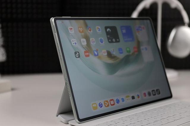 HUAWEI MatePad Pro 12.2英寸评测：轻薄便携大手笔，商务办公好帮手