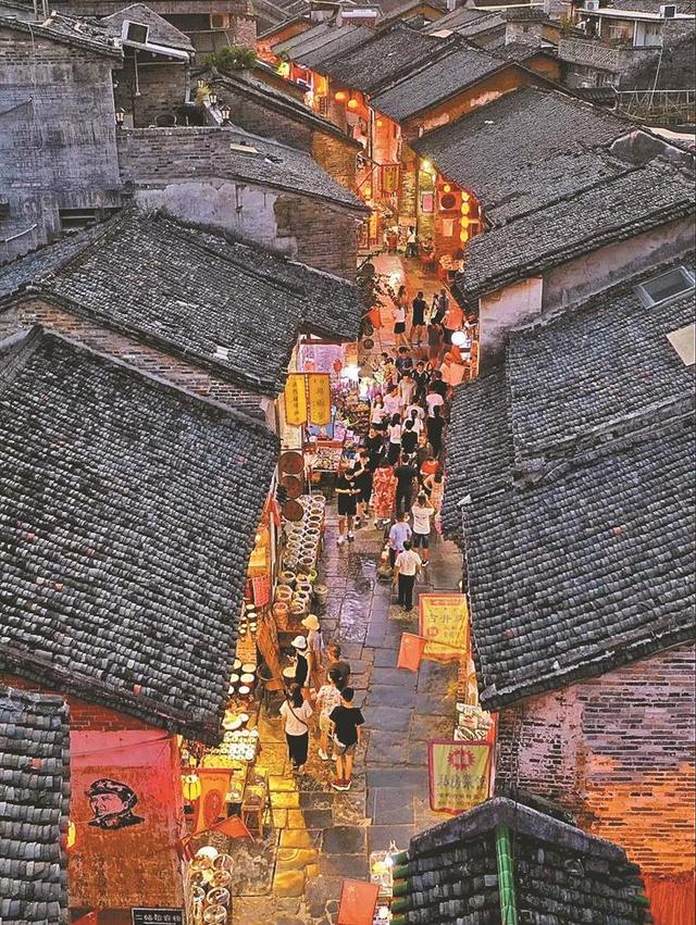 周末从龙华出发去贺州 到粤港澳大湾区“后花园”逛逛