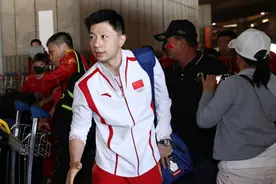 中国健儿奥运证件照公布！马龙呆萌，孙颖莎可爱，全红婵风格独特图片