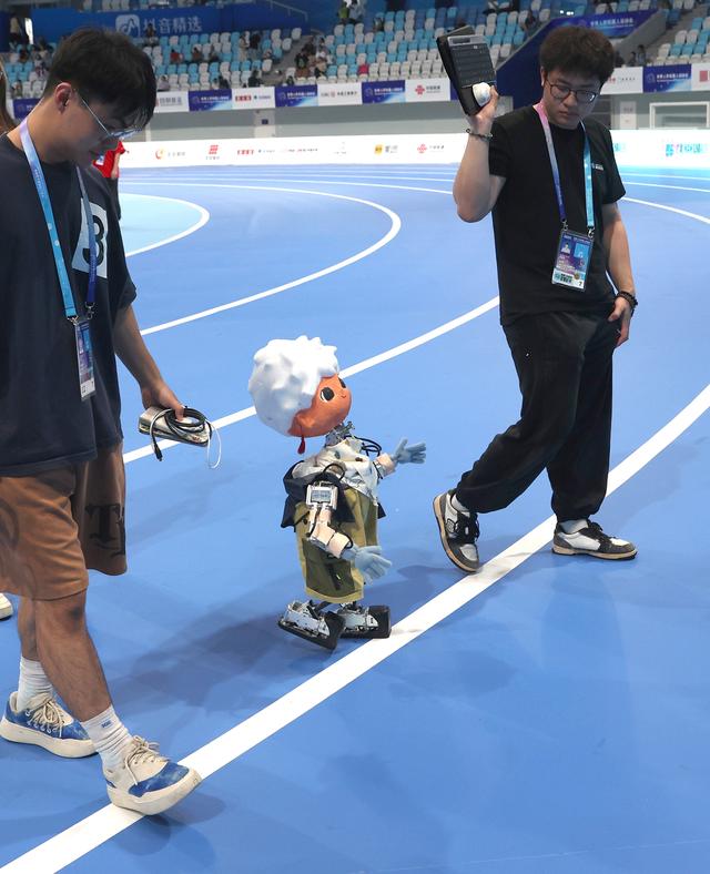 赛场掠影 | 2025世界人形机器人运动会第二日