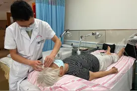 【中西医结合疗法】治失眠 小小银针作用大图片