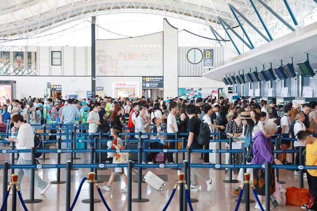 日均超5万人次！宁波机场暑运客流刷新纪录