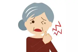 老年人这个时段肩膀痛，可能是患了这种病图片