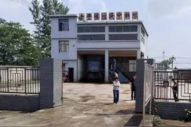 让细节彰显态度 赤壁开展乡镇垃圾中转站专项检查图片