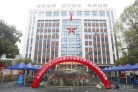 东部战区空军圆满完成2025年公开招考文职人员面试工作图片