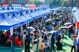 广东2025届医学类专场招聘会举办，提供近3000个心动offer！图片