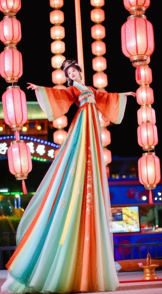 百场非遗大戏！龙岩永定土楼的中秋国庆打开方式→