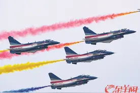 第十五届中国航展今天开幕，大国重器云集 歼-20、歼-35A与苏-57将共舞蓝天图片