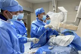管用12年！百岁老人心脏里装上无线“马达”纠正心跳过缓图片