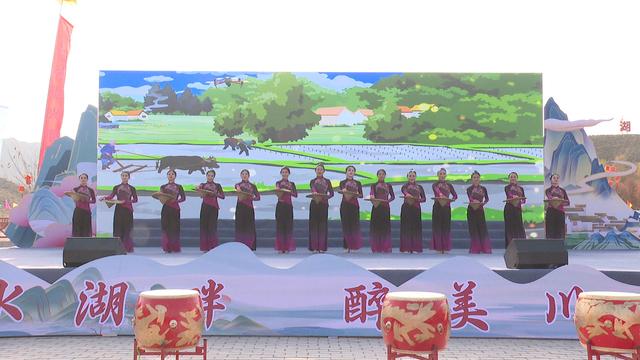 有看头、有玩头、有尝头、有逛头 ——记“山水湖畔·醉美川西”永昌县2025年全国冬季“村晚”示范展示活动