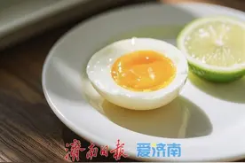 【科普天地】鸡蛋蛋黄颜色越红越好？专家：新鲜、卫生、安全是最佳选择图片