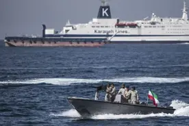 国际油价一日内先涨后跌：霍尔木兹海峡遭封锁危机，怎样影响油气市场后续走势图片