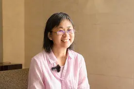 独家专访｜马华作家贺淑芳：所有生而为人的感觉，都值得写图片