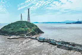 在浙江舟山探访海洋能开发利用 深蓝中蕴藏绿色能量图片