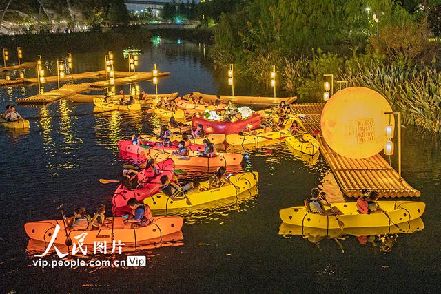 上海：国庆中秋假期 城市“微度假”升温