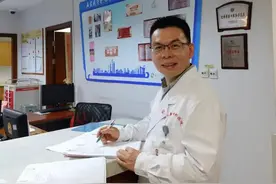 过敏性鼻炎怎么办？专家给出治疗方案！丨健康总动员图片