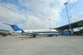 夏秋航季即将登场，新疆航班增多最为明显图片