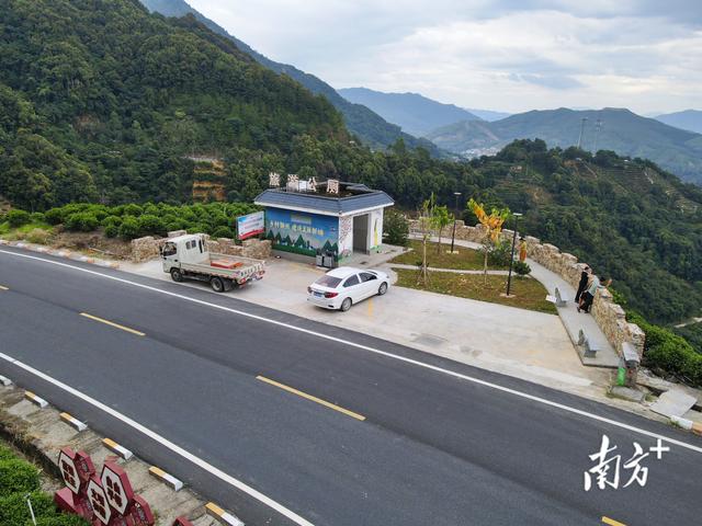 划出“10米清拆线”，整治走心更走实丨擦亮城市“窗口” 力争进“门”见美③