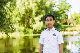 坚守初心 笃行致远 点燃青春梦想图片