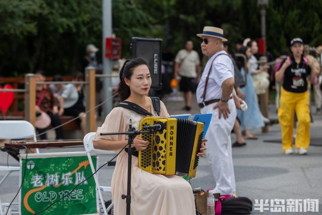 海湾音乐角，悦动天海间