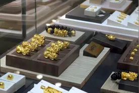 国际金价大涨背后，重回金本位呼声再起？图片