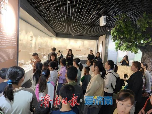 一年四季 泉在济南丨文化供给增活力 服务保障暖人心——济南市博物馆国庆中秋活动完美收官