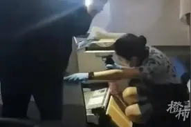 因充电宝失火，一航班紧急备降，什么样的充电宝不能带上飞机？图片