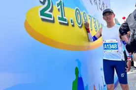 “跑出”情绪低谷的田建辉：把马拉松当作一种享受“没有什么事情是5公里解决不了的，如果有，那就再跑5公里。”图片