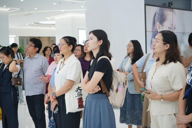 “她” 力量赴科创之约！松山湖女科技工作者共探前沿科研