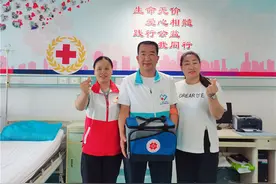 用坚持承载生命的希望图片