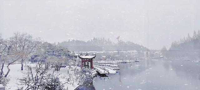 今日大雪，等一场井冈山的极致浪漫~