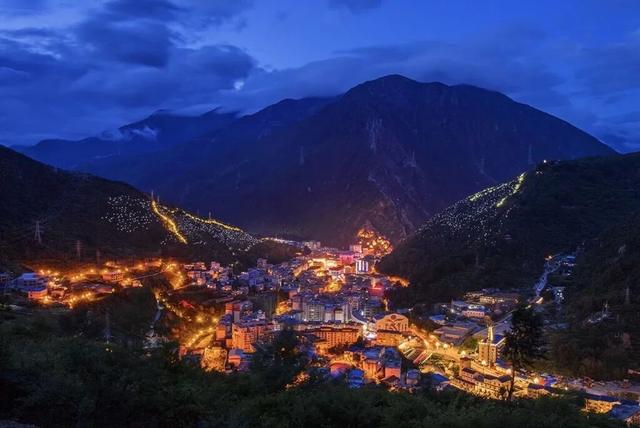 在康定看“川超”太爽了！一条龙安排的明明白白～